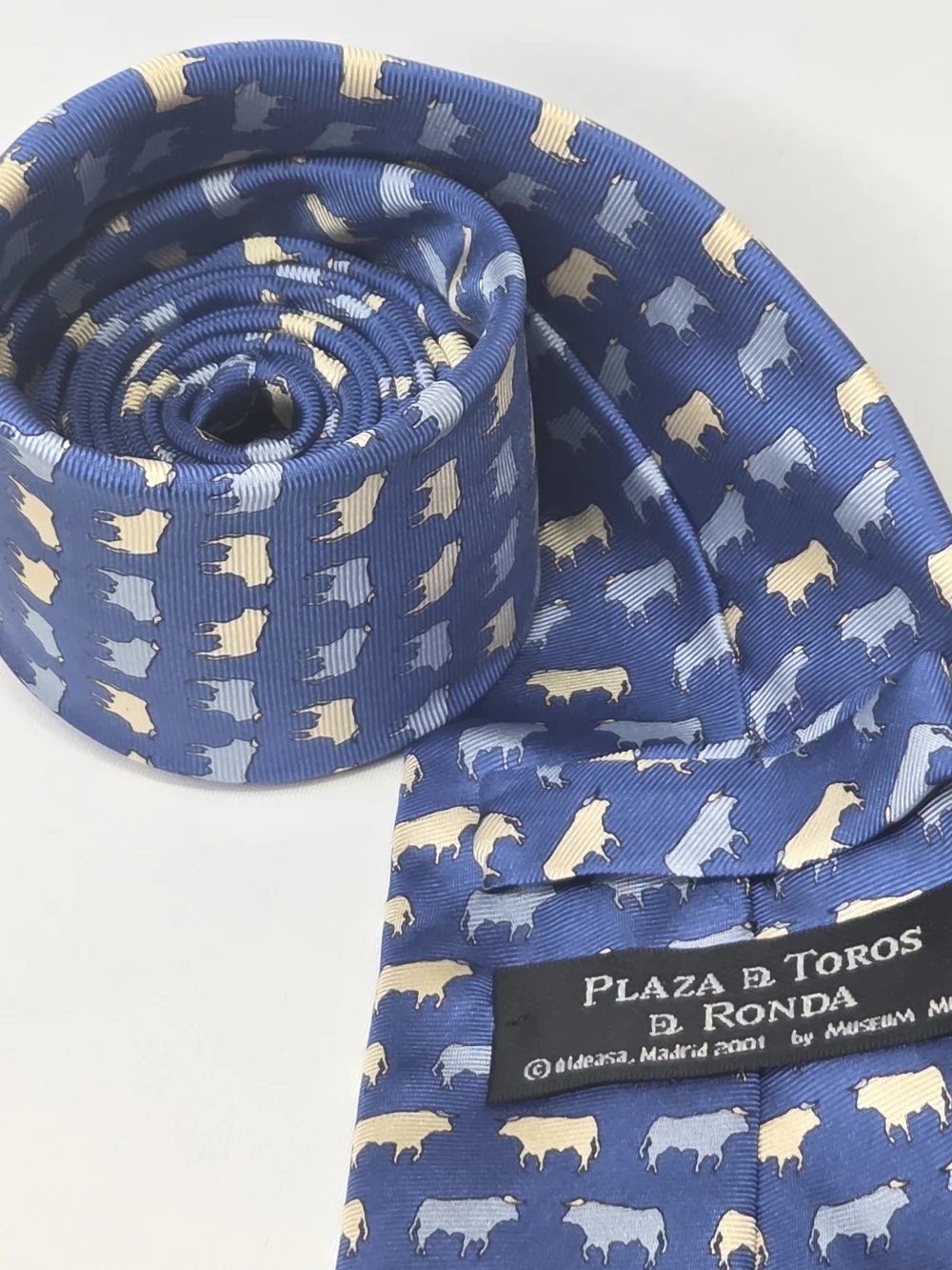 Museum Musei Madrid Mens Blue 100% Silk Running With The Bulls Animal Print Tie